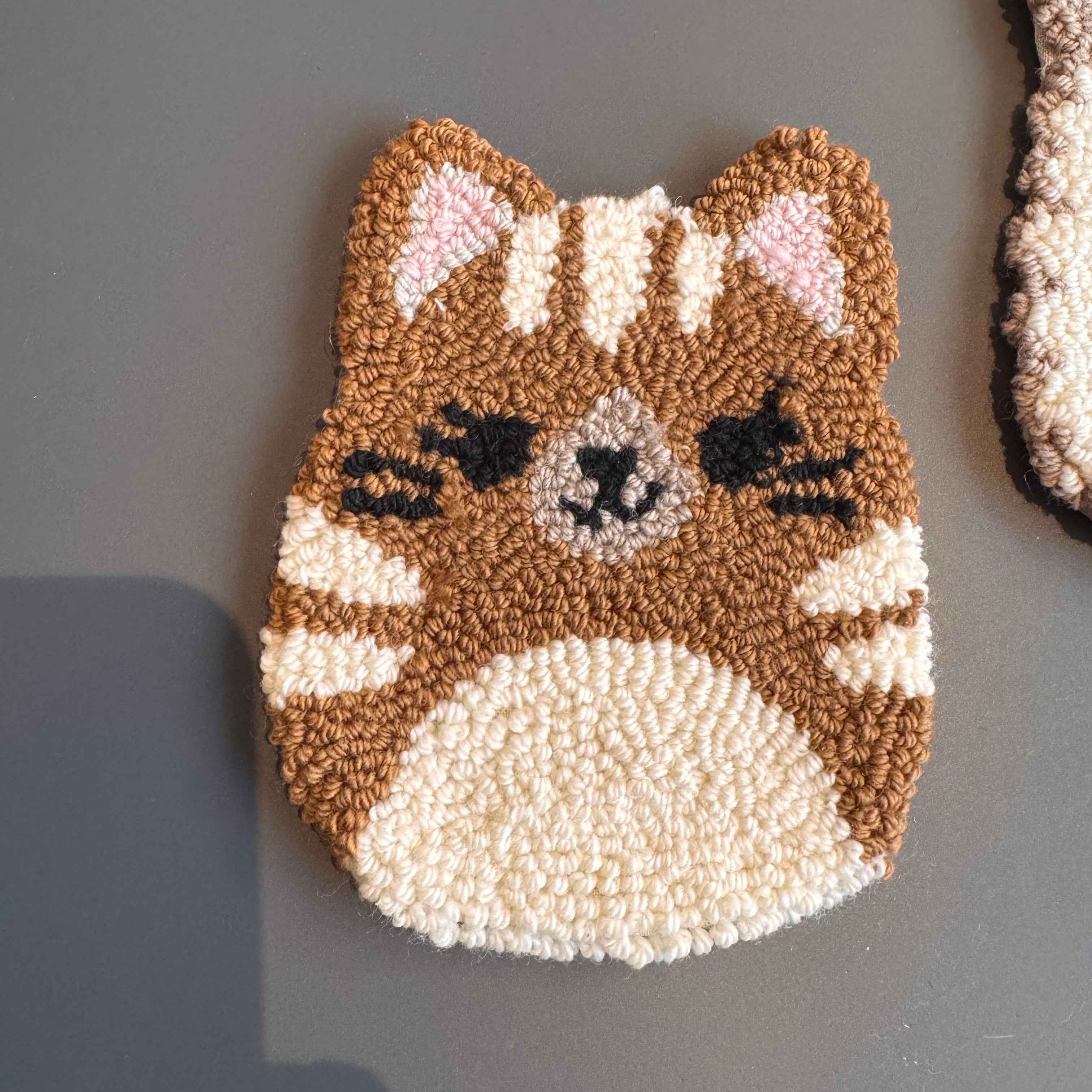 Punchneedle Drikkebrikke