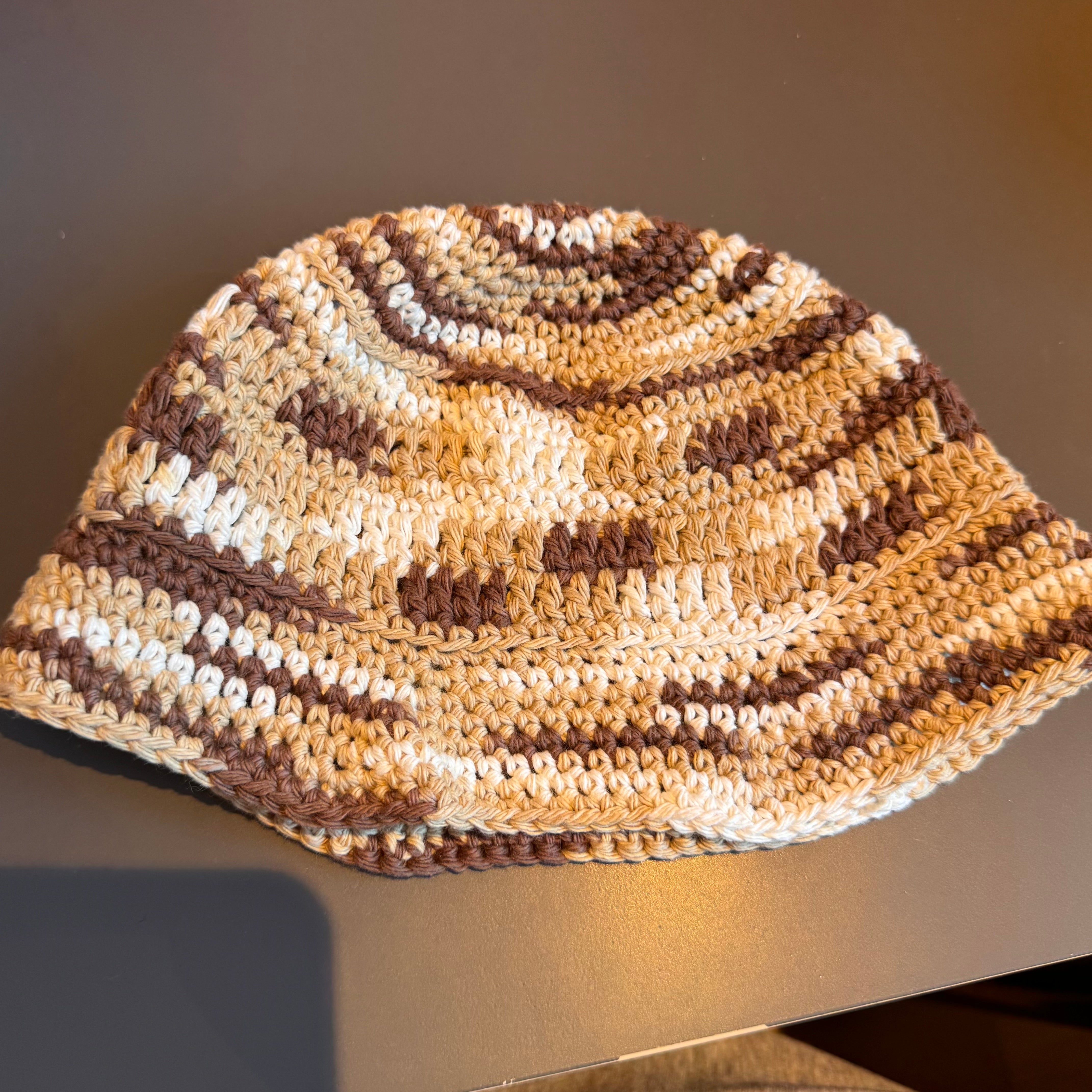 Hekleoppskrift Solhatt / US & NO